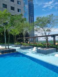 Swimming Pool @ Doubletree Hilton JB