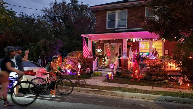 Halloween bike ride in Del Ray -- evening edition | south end of Main Line Boulevard, on the Potomac Yard Trail