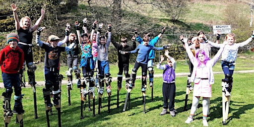 Learn to Stilt-Walk - Course for Complete Beginners | Handmade Parade