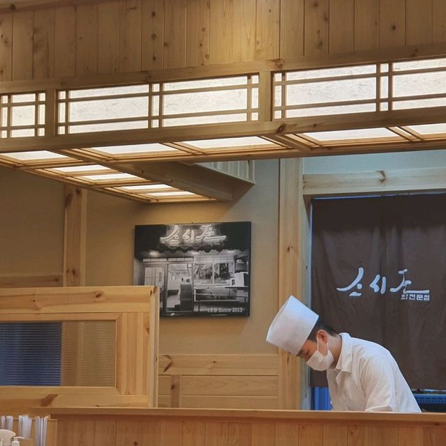 [대구] 동성로 최고 스시 맛집 🍣 "스시준"