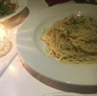 :: バリ旅行🇮🇩🏝現地の方おすすめ！絶品イタリアン料理🍴 ピザ / パスタ 【ULTIMO】