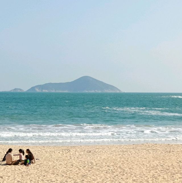 石澳沙灘上，聽海濤聲，令你心靈純淨！