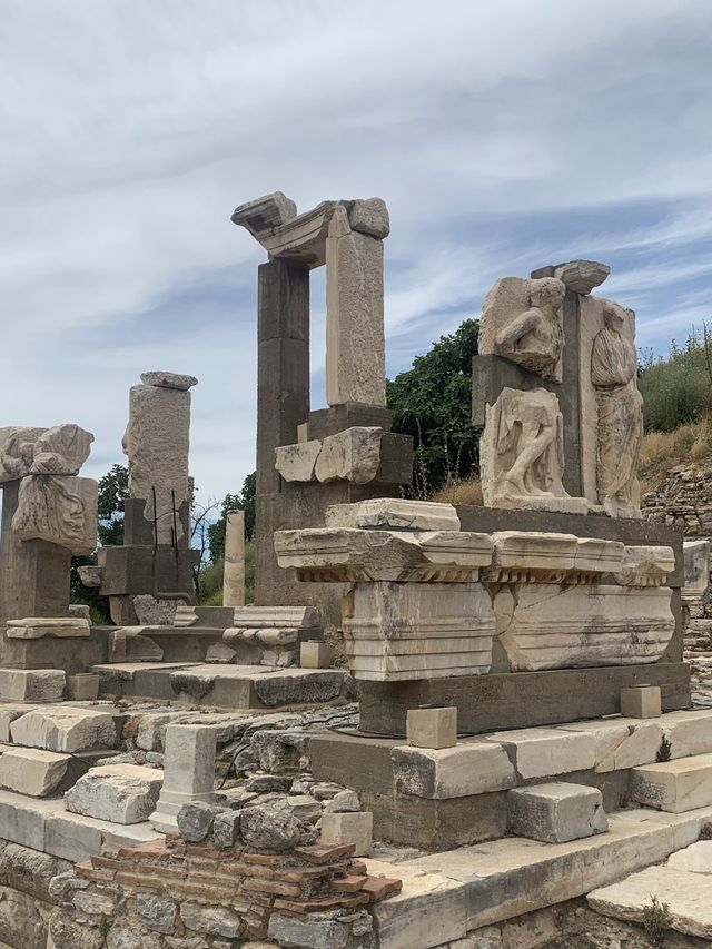 “Ephesus” ชมอารยธรรมเมืองกรีกโบราณ 