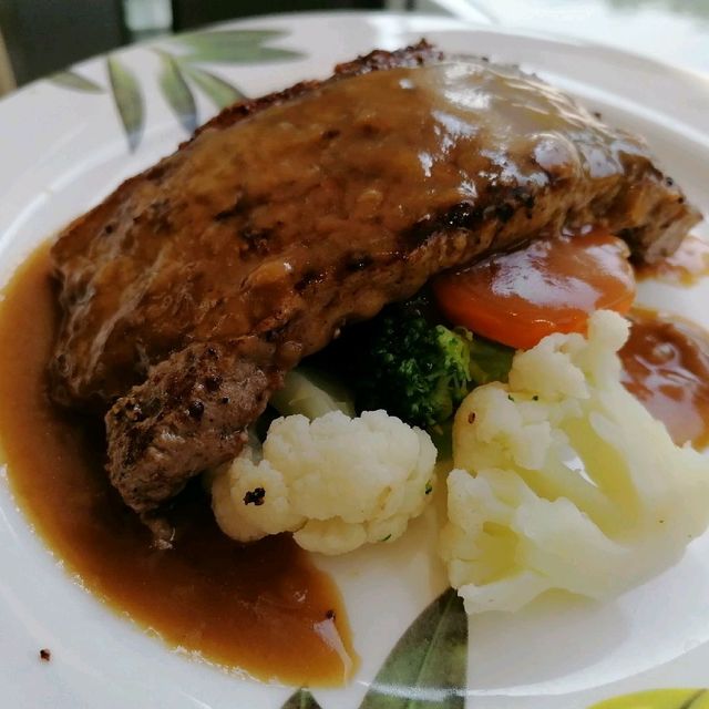 一間平靚正，景觀靚酒店