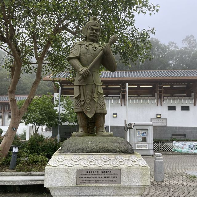 昂坪廣場