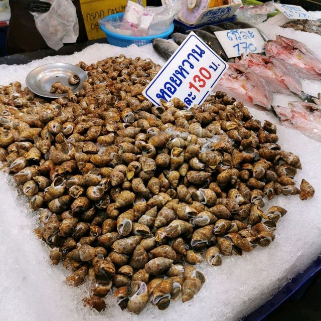 芭堤雅平價海鮮市場