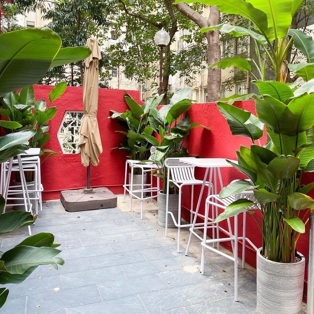 《☕️中環地中海主題cafe x 時裝雜貨店👗》 