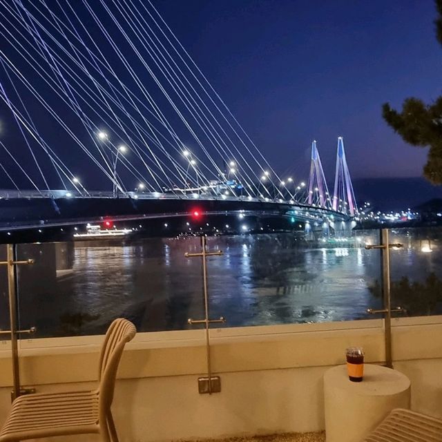 오~멋지다 하는순간...훅~ 지나갑니다.