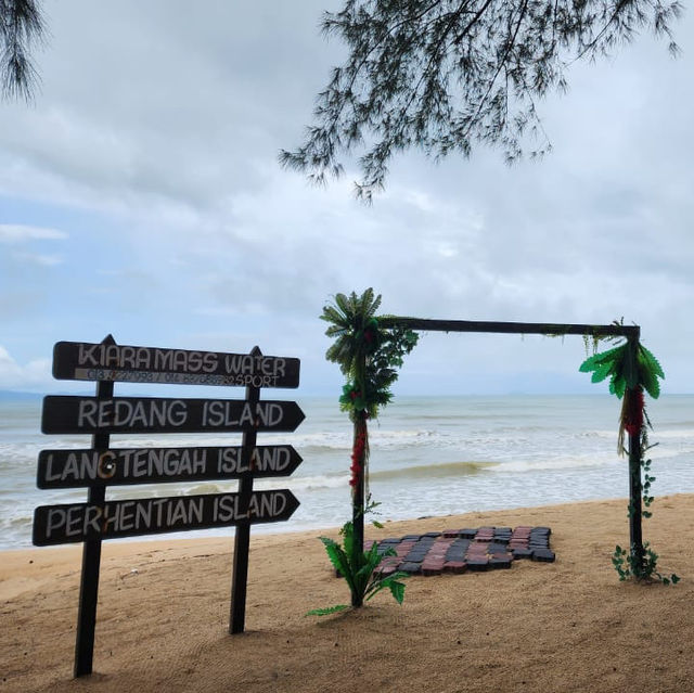 Penarik Beach