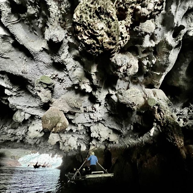 Halong Bay cruise 