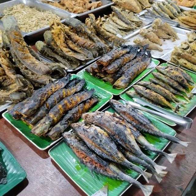warung kak ita.. best lunch at Kuala Perlis 