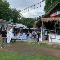 Hideout Beach Café & Bistro ศรีราชา