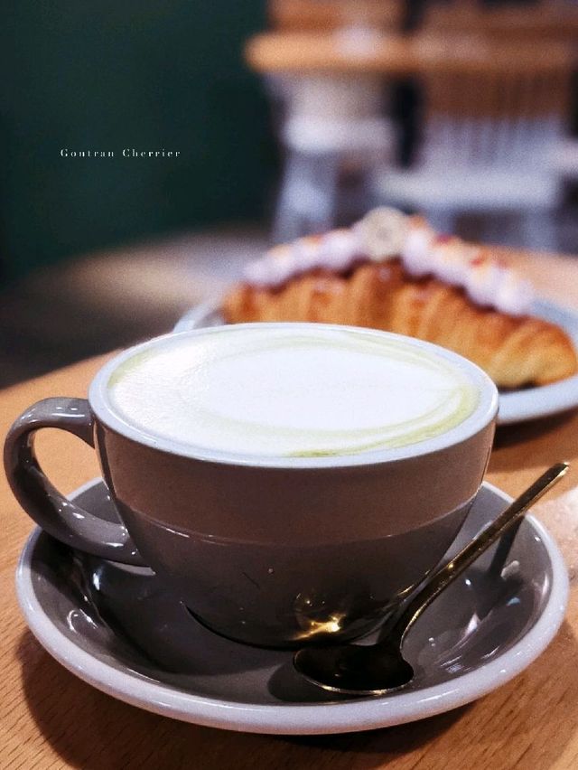 尖沙咀高質足料麵包意粉Cafe🥐💕