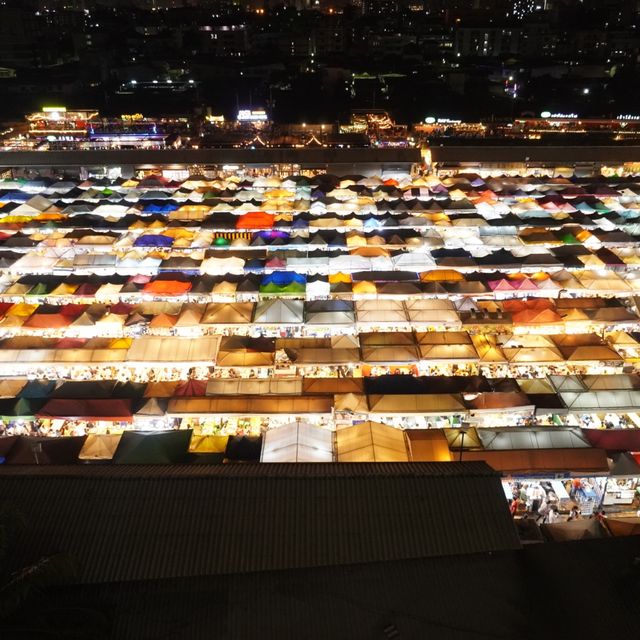 【タイ🇹🇭】ザ・ワン・ラチャダー市場