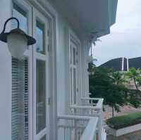 Outrigger เกาะสมุย ที่พักสไตล์วินเทจคลาสสิค
