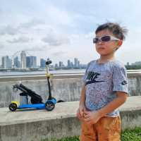 Fun at Marina Barrage 