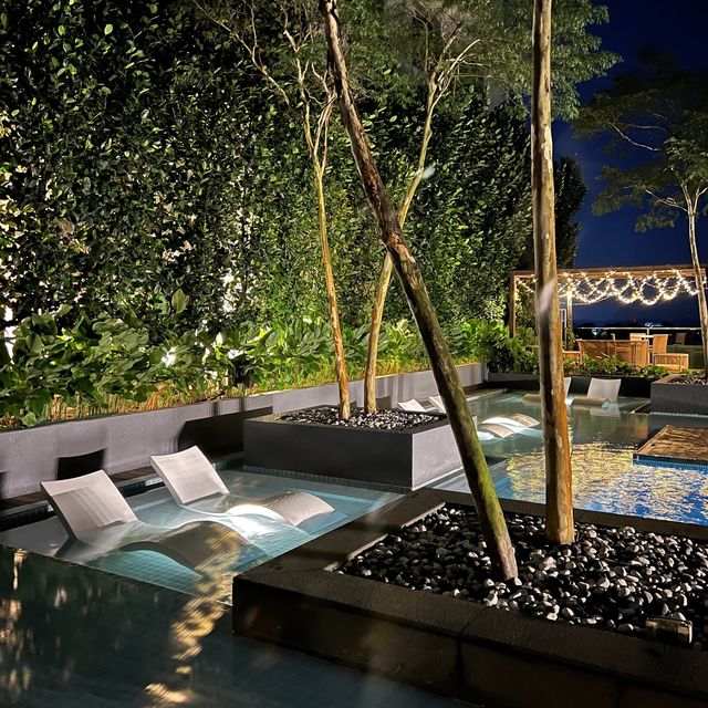 🇲🇾Double Tree Hilton JB swimming pool