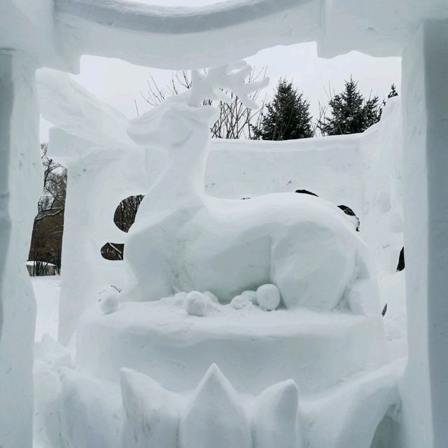 Beautiful Snow Sculptures