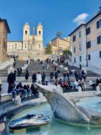 Strolling in Rome | Wandering between historical reality