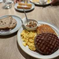 m one cafe 高級美味早午餐
