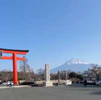 【静岡県】富士山をバックに富士山本宮浅間大社を参拝⛩