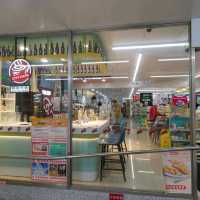台北特色便利商店「7-11東吉門市」…隨時都有生啤酒……