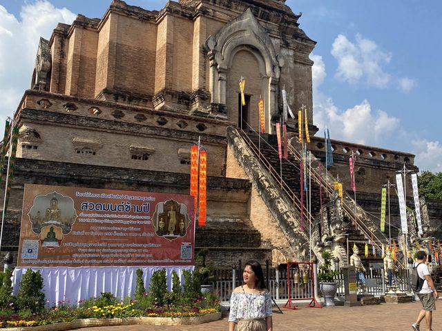 Wat Chedi Luang Temple Chiangmai