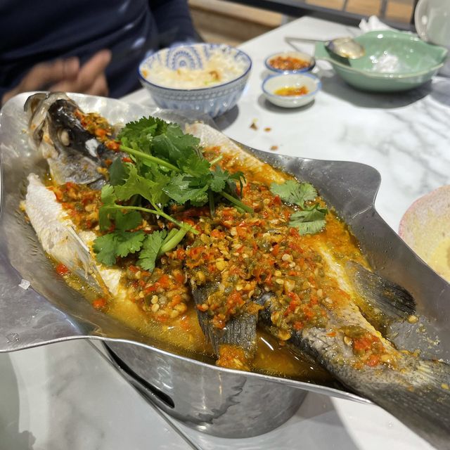 台北異國料理🇹🇭小食泰Fanthaisy 分量多且好吃的平價料理😋👍