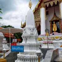 วัดสวย ติดริมแมน้ำเจ้าพระยา