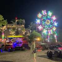 อ่าวนาง แลนด์มาร์ค (night market) 