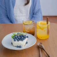 🍰고즈넉한 한옥과 달콤한 티라미수의 조화가 어울리는카페 [경주, 어마무시]