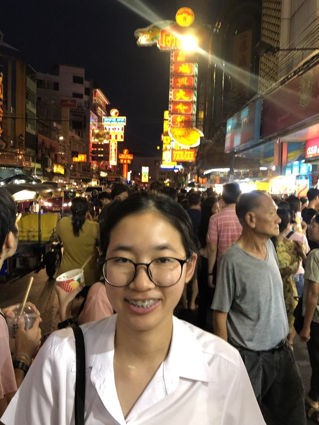 หาของกินที่เยาวราช