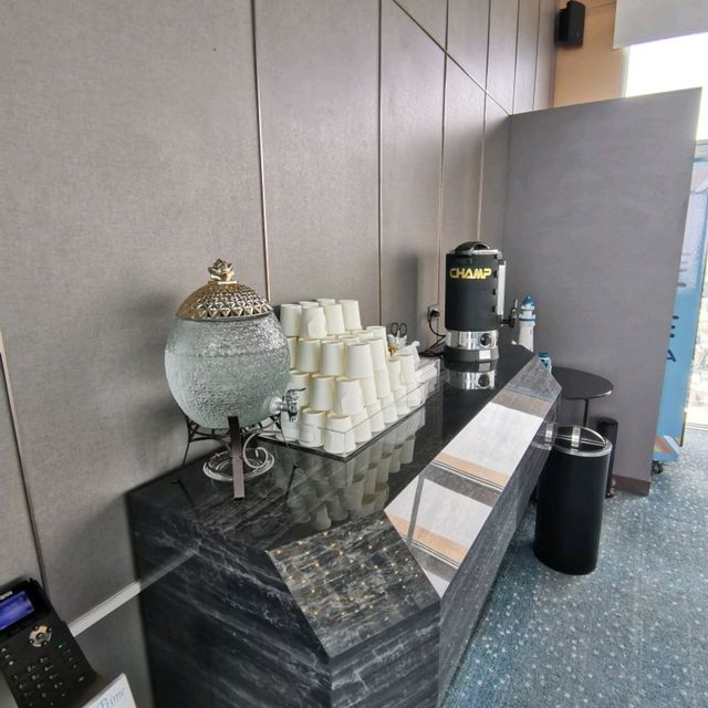 พาชม​ Lounge ชั้น22​โรมแรม​ center​ point​ prime