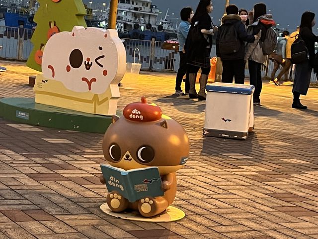 荃灣海旁《癲噹》