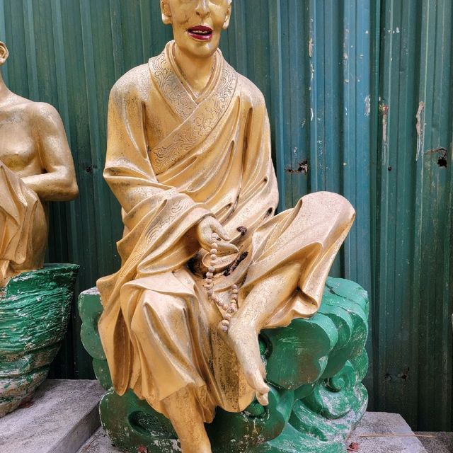 沙田萬佛寺萬佛塔，萬佛朝宗🙏