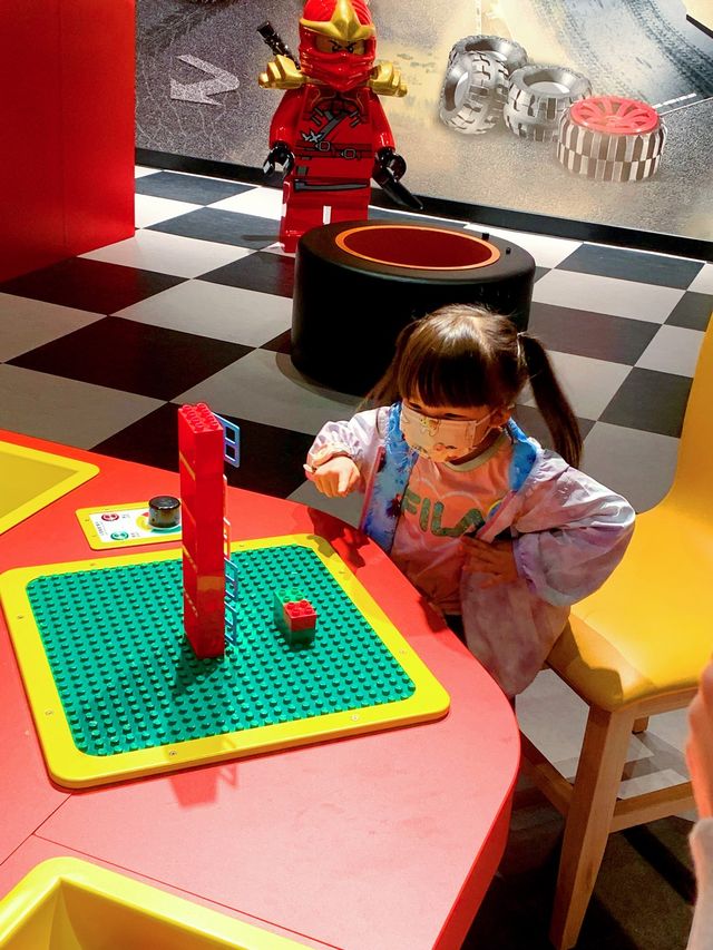 #夏日親子樂🌟一齊嚟探索 LEGOLAND®️ Discovery Centre  放寬啦!放寬啦!終於可以出街玩! 但又唔想咁快去啲太多人嘅地方 一於帶契女去LEGOLAND®️ Discover #夏日親子樂🌟一齊嚟探索 LEGOLAND®️ Discovery Centre  放寬啦!放寬啦!終於可以出街玩! 但又唔想咁快去啲太多人嘅地方 一於帶契女去LEGOLAND®️ Discover