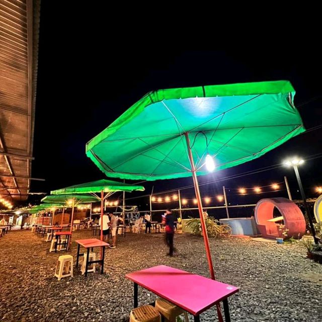 Cafe & Resto with Overlooking View 