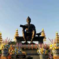 ลอยกระทงเผาเทียนเล่นไฟจังหวัดสุโขทัย 