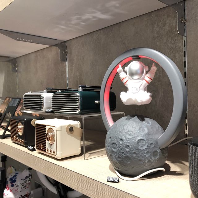 莎兒探店 西門徒步區 IRON CASE