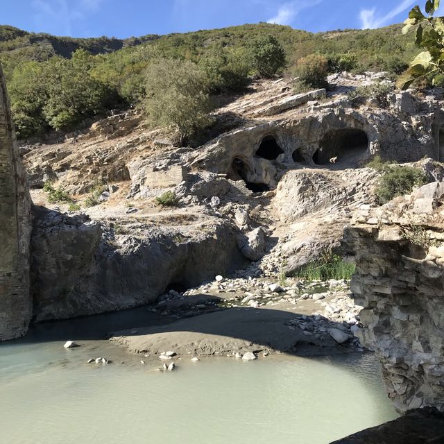 Thermal hot spring in Llixhat e Bënjës