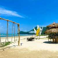 Demi Beach Concept

