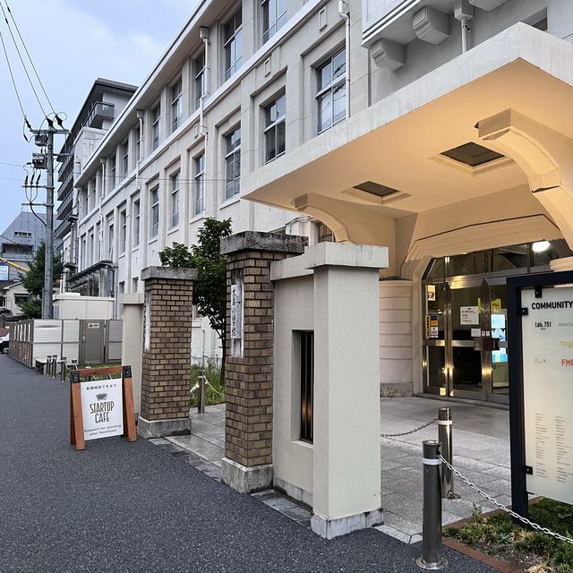 【福岡】旧大名小学校をリノベした施設＆カフェ