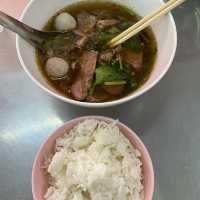 ก๋วยเตี๋ยวเนื้อนายโส่ย เจ้าเก่าอร่อยเด็ด