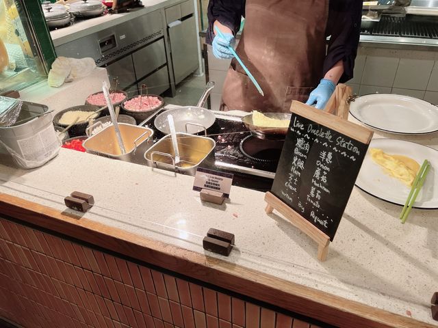 $98+10% 酒店自助早餐？！