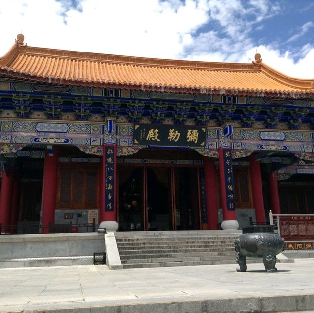 中国 雲南省 大理 "崇聖寺三塔"  雲南の山々に囲まれた神秘的な趣が心を打つ!!