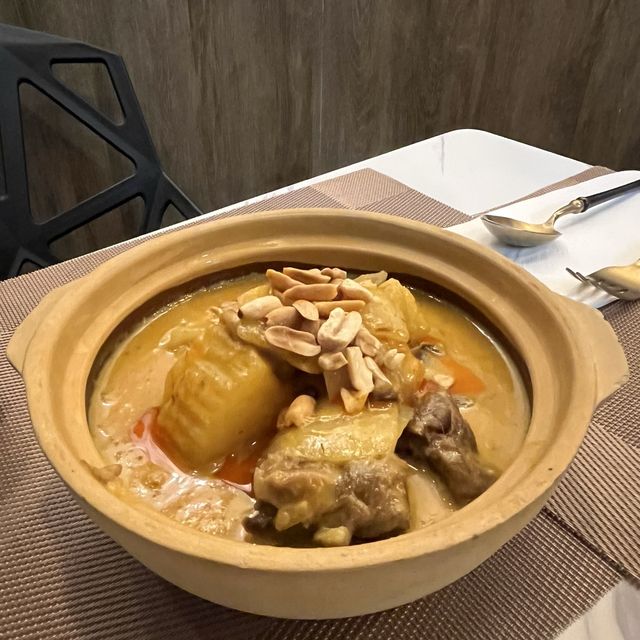 上環隱世泰國菜