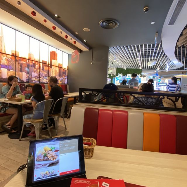 Swensens, Waterway Point