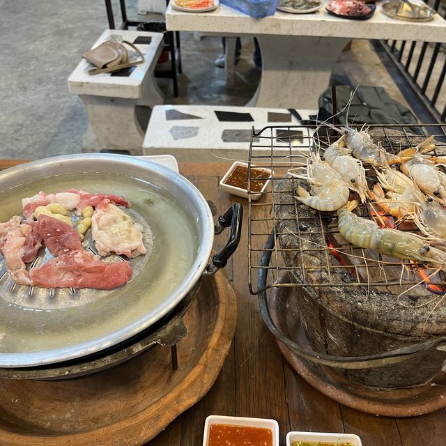 ร้านเตาถ่าน บุฟเฟต์ปิ้งย่าง حلال 