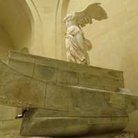 Lourve - The World Most Popular Musuem