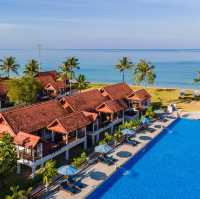 Le Menara Khaolak พักชิลริมทะเล เขาหลัก